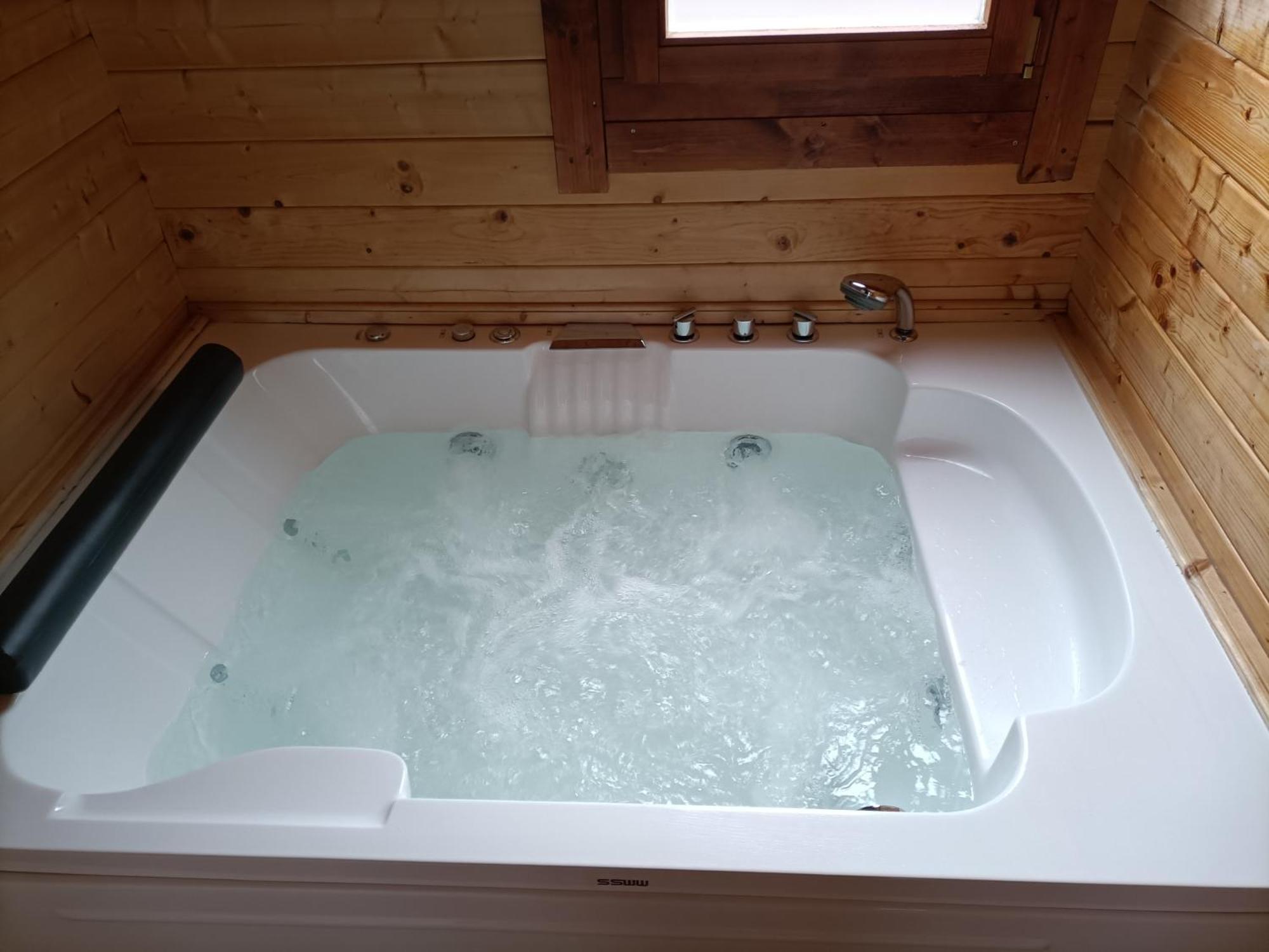 La Dehesilla De Toledo Escapada Romantica Jacuzzi Sillon Tantrico Cobisa Exteriér fotografie